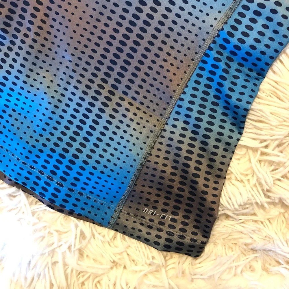 Nike work out top Dri-fit